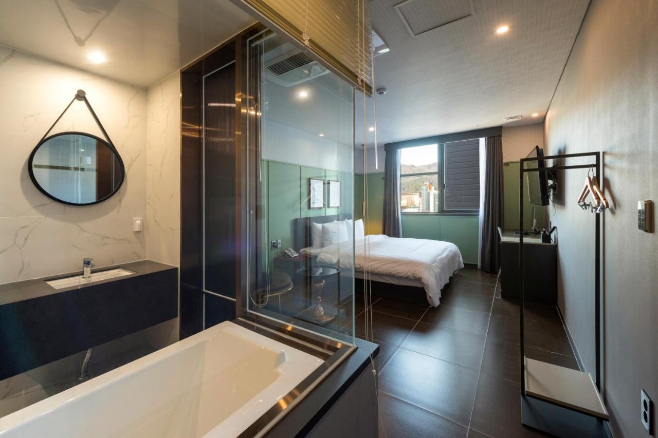 Browndot Hotel Guseo Puszan Kültér fotó
